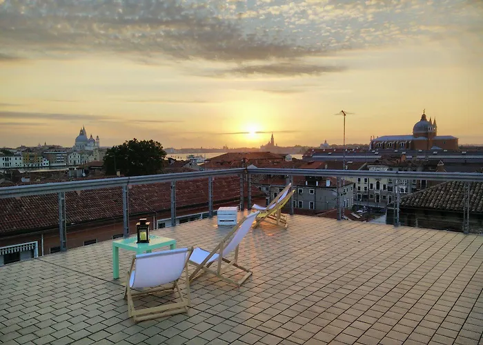 Sunny Terrace Hostel